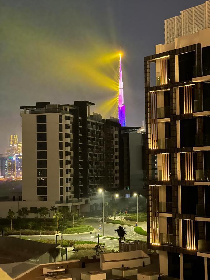 Modern Studio Center Of Dubai Exteriör bild